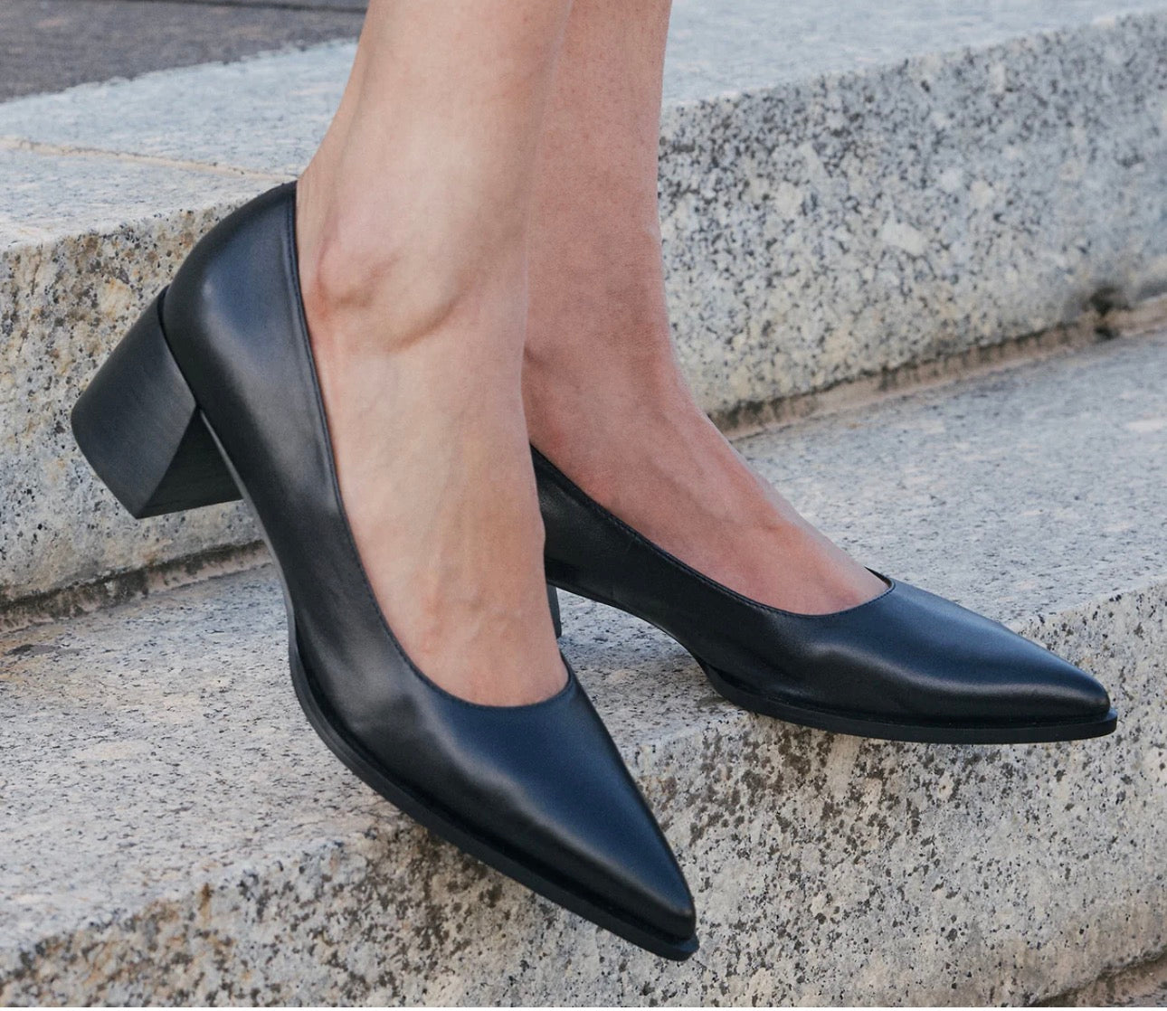 Auris Black - Urban Shoetique