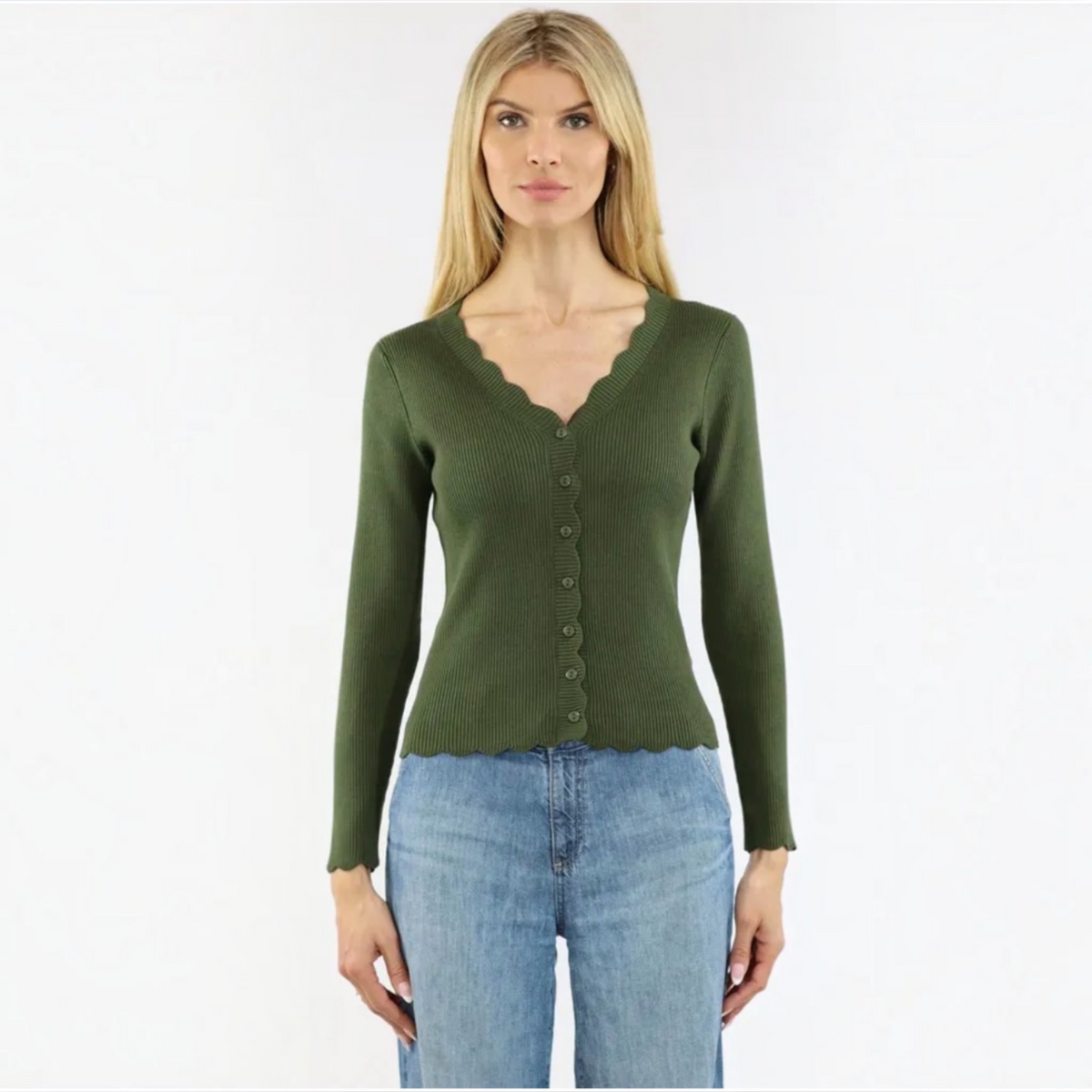 Ribbed Long Sleeve Cardigan w/Scalloped Edges