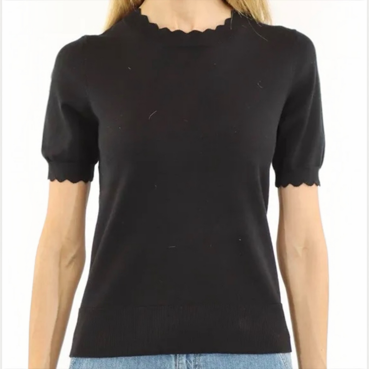 Shot Sleeve Pullover top w/Scalloped Edge Trim