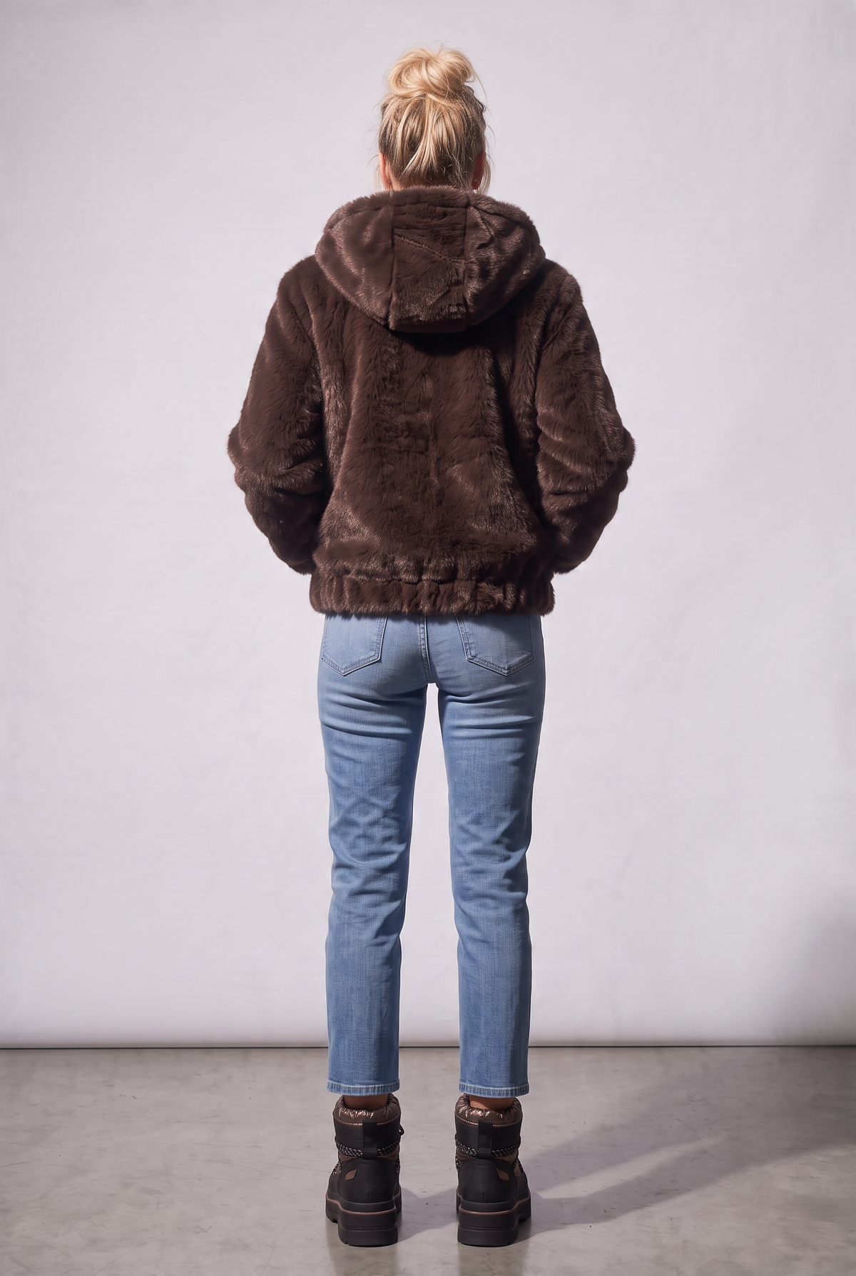 Eternelle 9-FW2632-9 Faux Fur Hooded Zip up Jacket