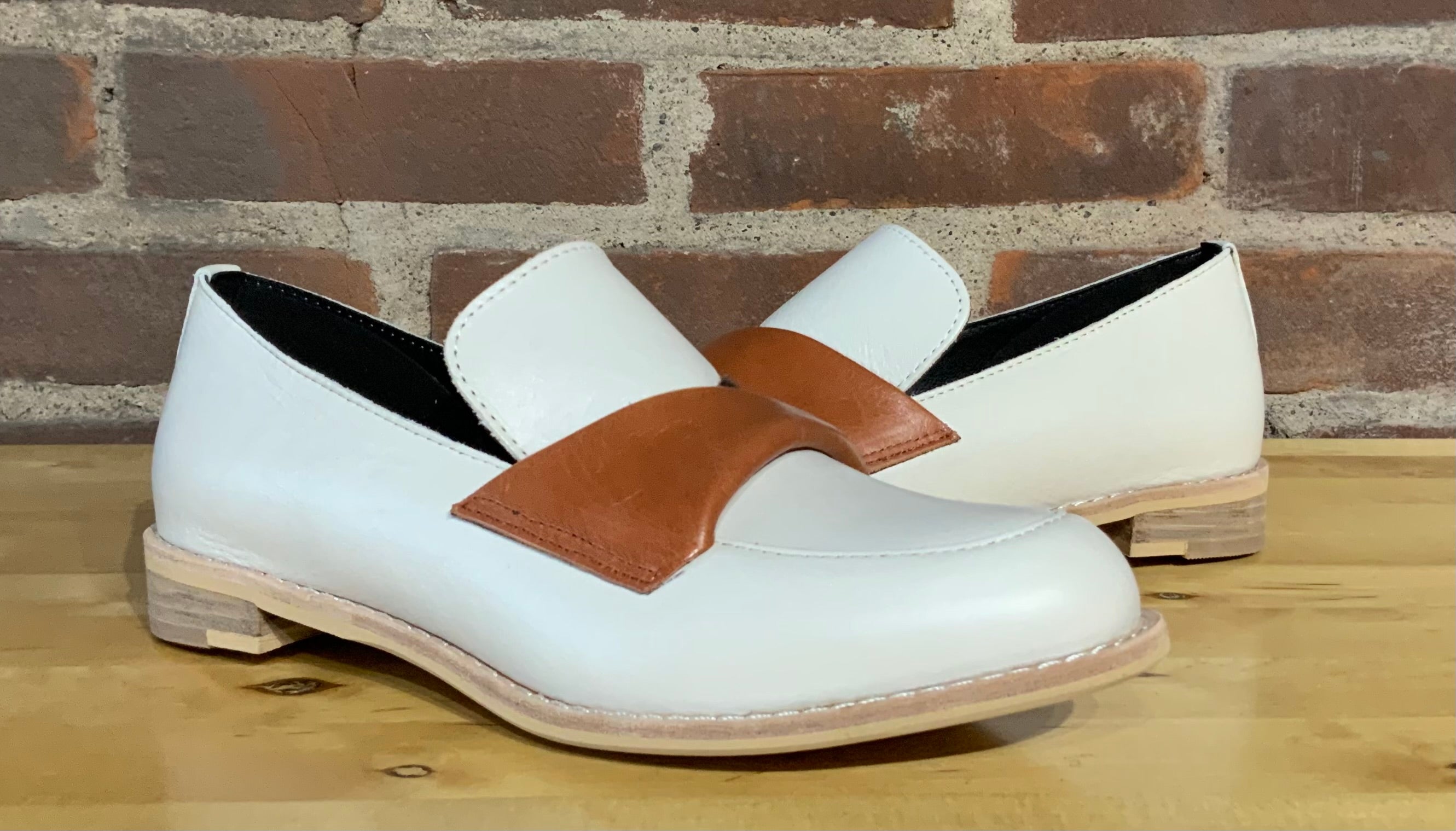 Flatsash Cowman White/Orange