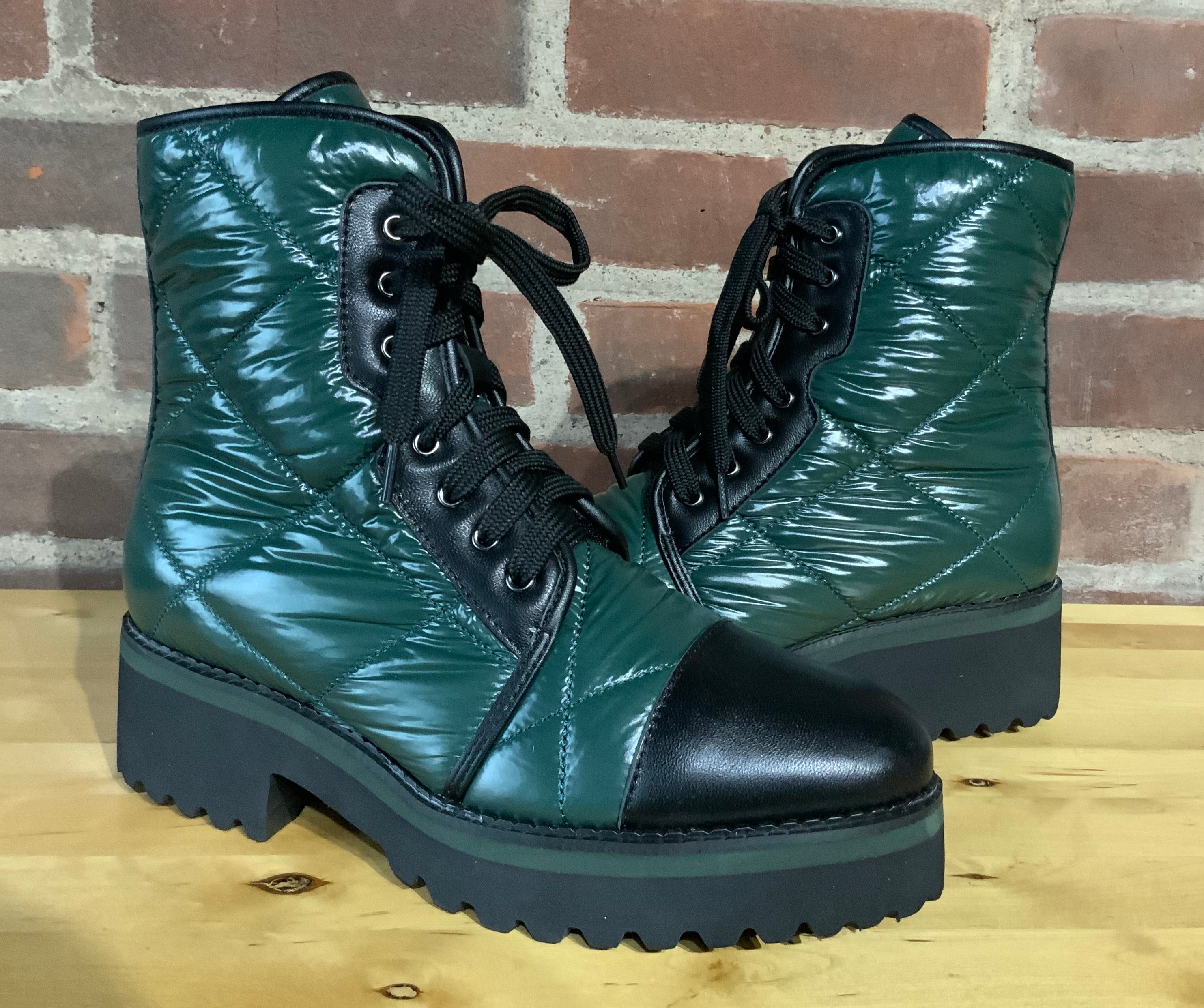 Puffy Lugg Camper Green