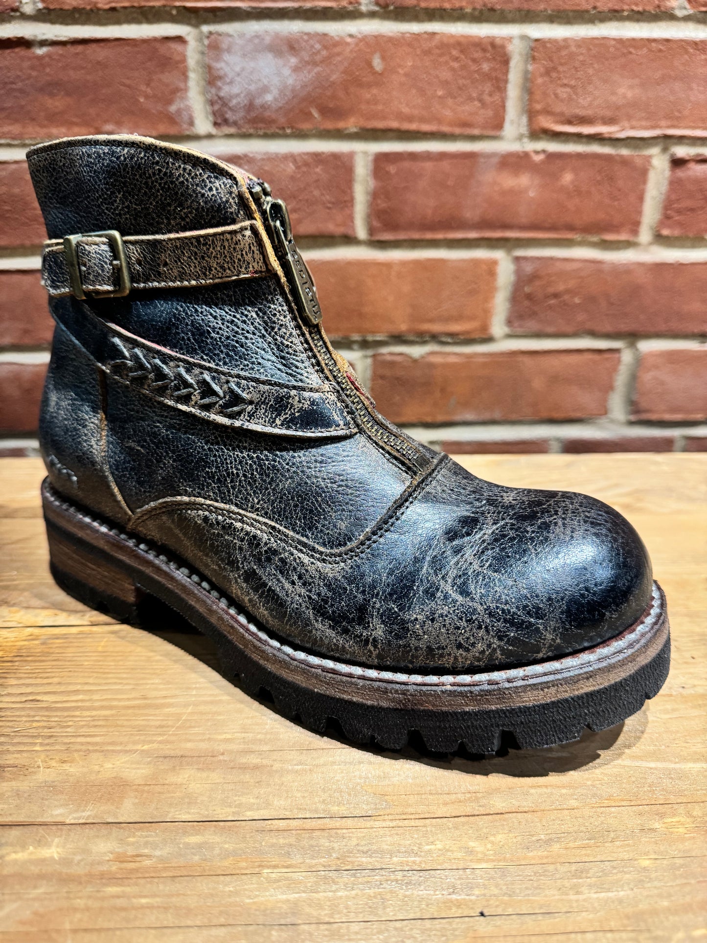 Dessa Black Lux - Urban Shoetique