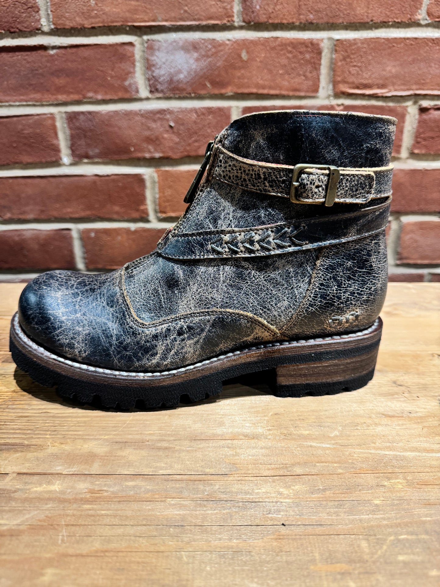 Dessa Black Lux - Urban Shoetique
