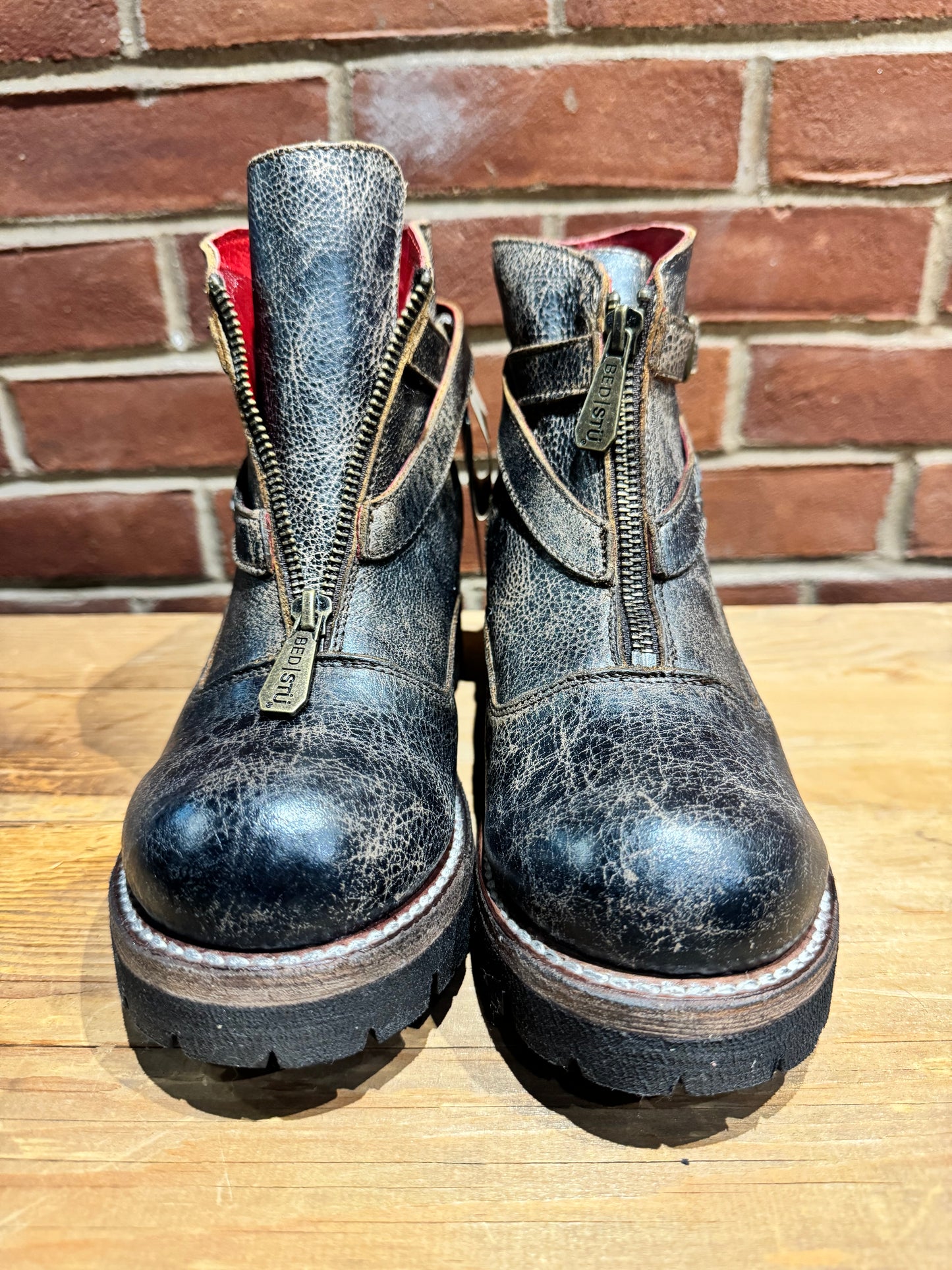 Dessa Black Lux - Urban Shoetique
