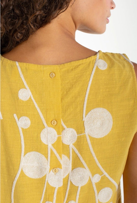 LM8K53WV97 Sleeveless Button Back Woven Top - Urban Shoetique