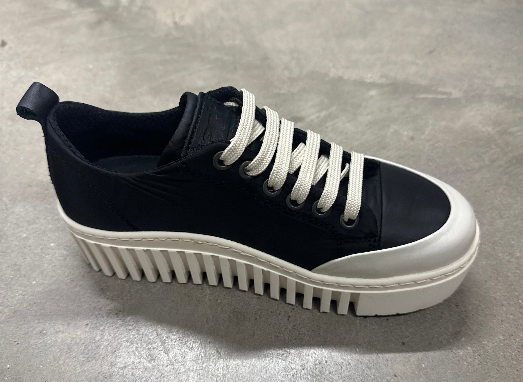 1534S Brighton - Urban Shoetique