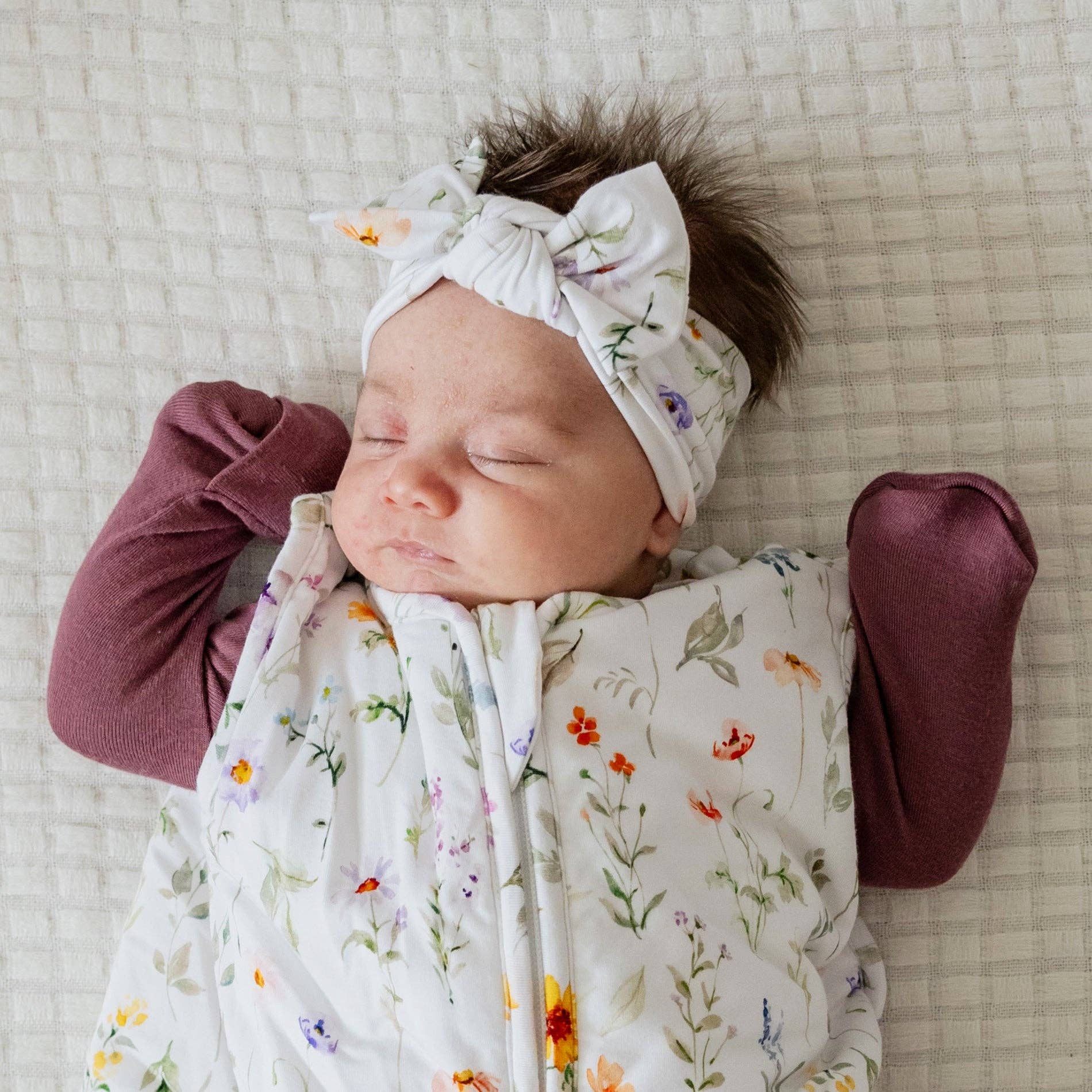 Eloise Newborn Baby Bow