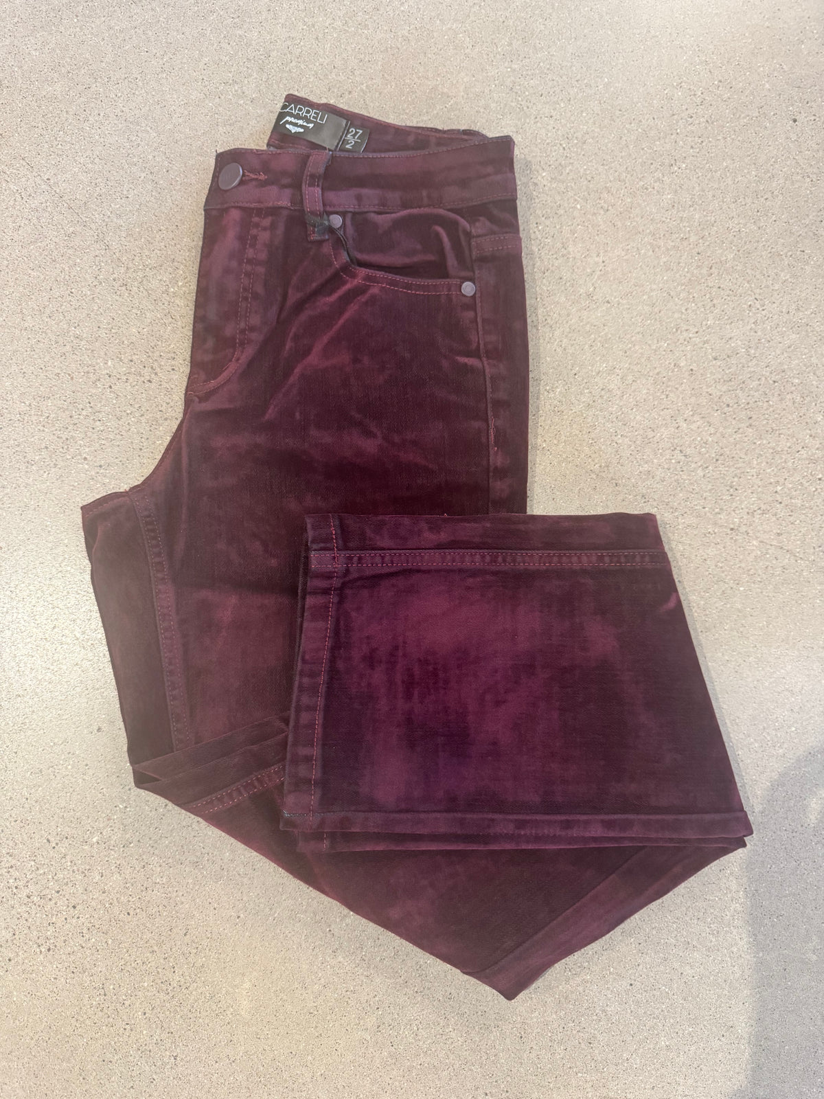 5 Pocket relaxed Straight Signature Flocking Denim
