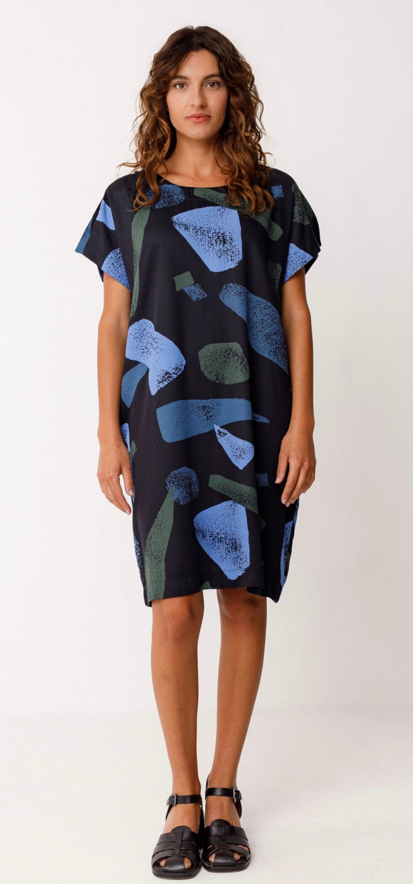 Elodi Dress in color Cell - Urban Shoetique