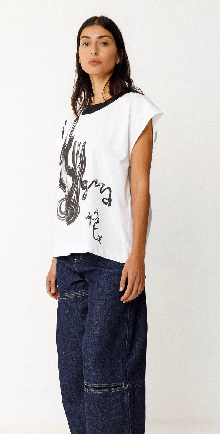 Eris-Gots T-Shirt in White - Urban Shoetique
