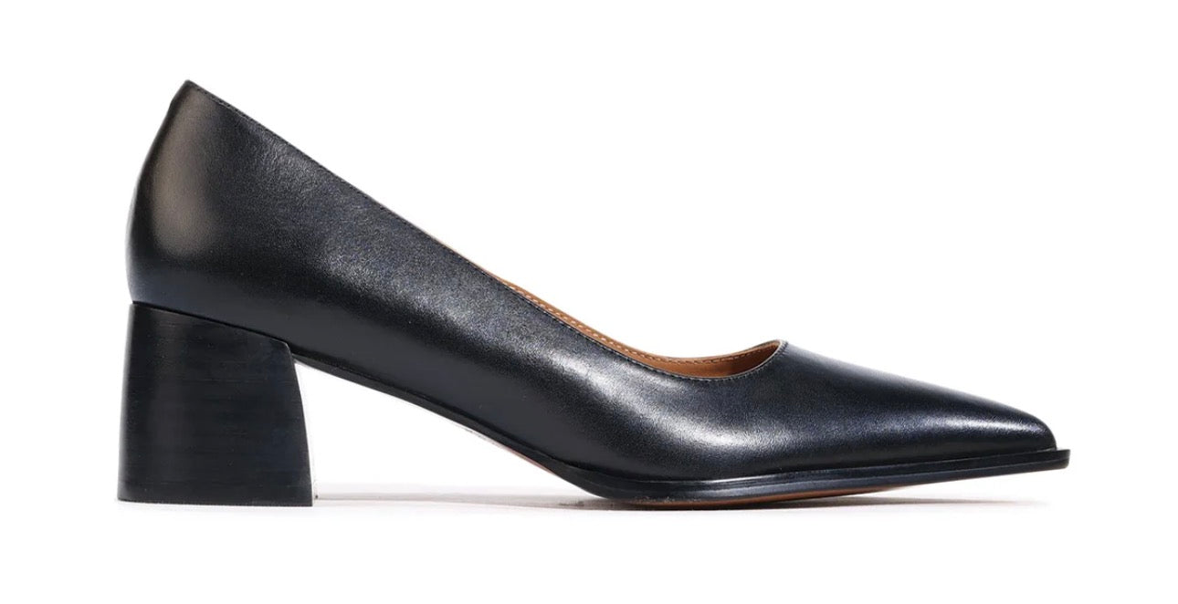 Auris Black - Urban Shoetique