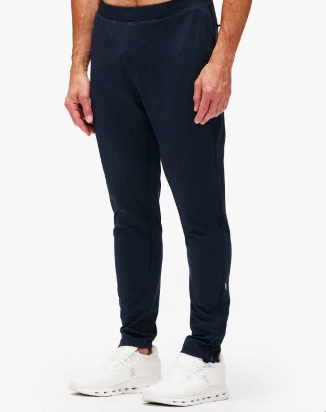 V454 Sunday Perf Trk Pant BLK