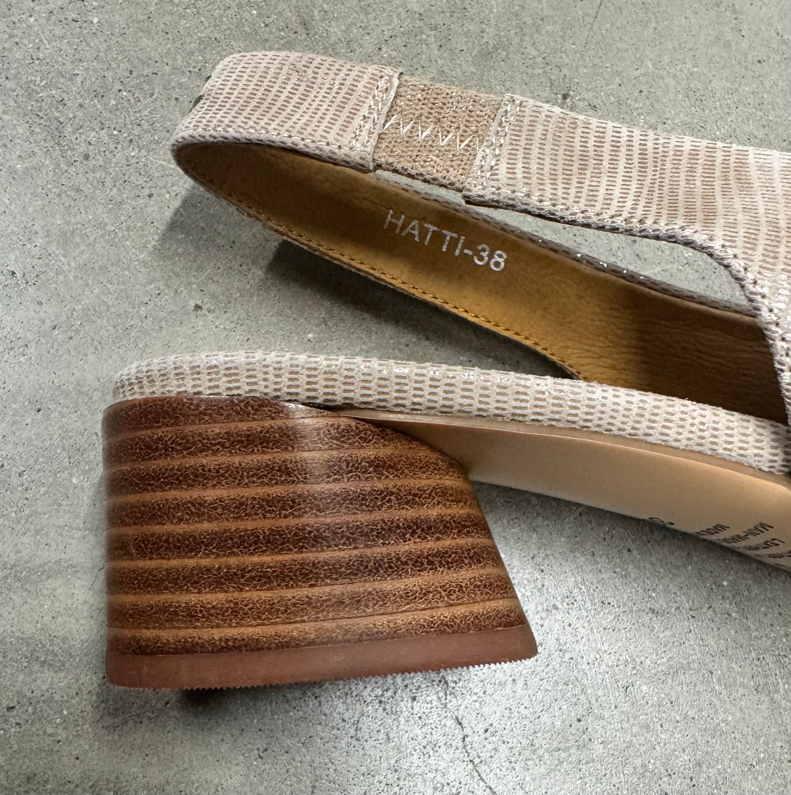 E2606-288 Hatti Sand - Urban Shoetique