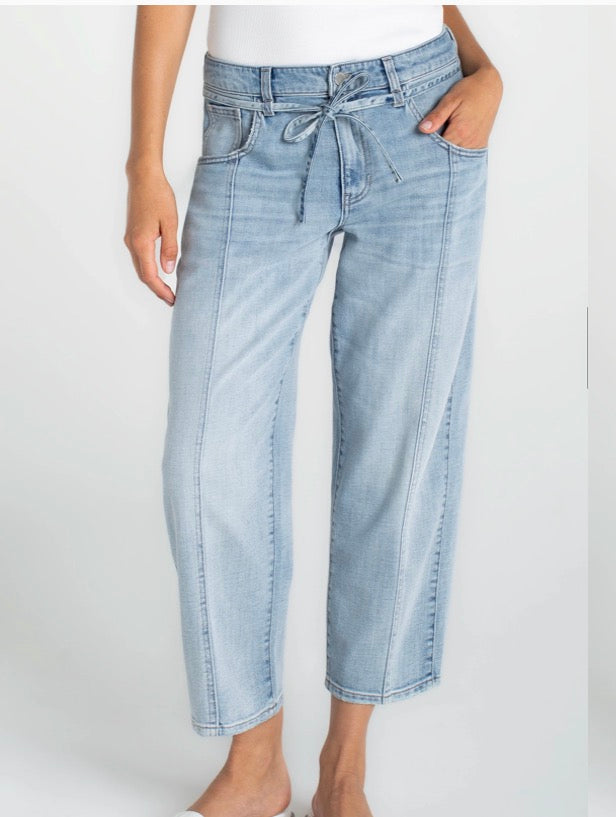 LM5287VX Beach Comer w/Self Belt in Echo Lake - Urban Shoetique