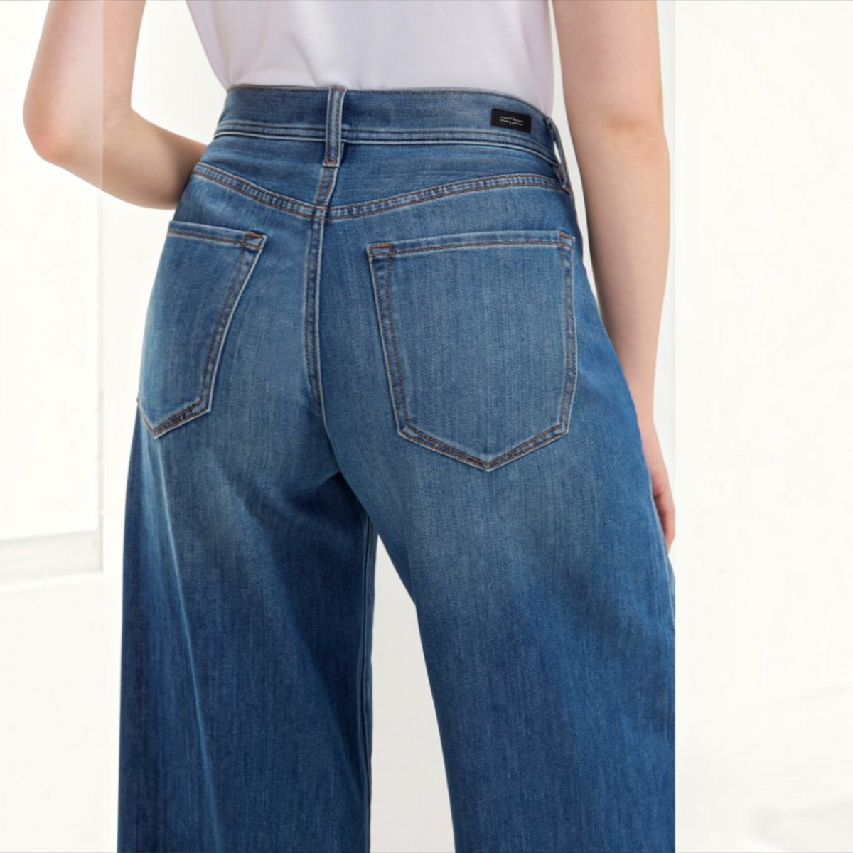 Kit High Rise Relaxed Wide Leg 32" inseam LM7B56SSL Autumn Fade