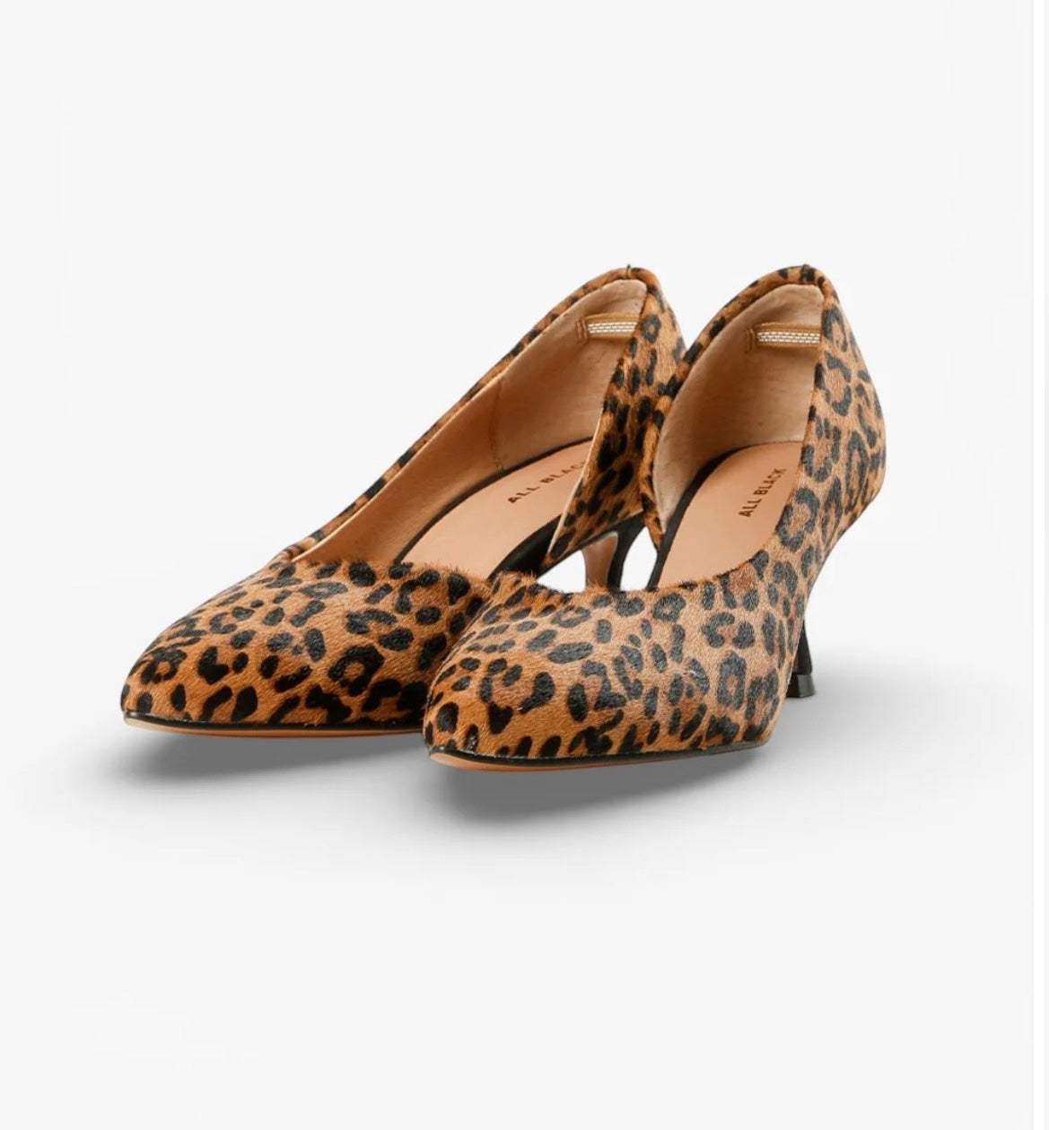 Wild Half D'Orsay