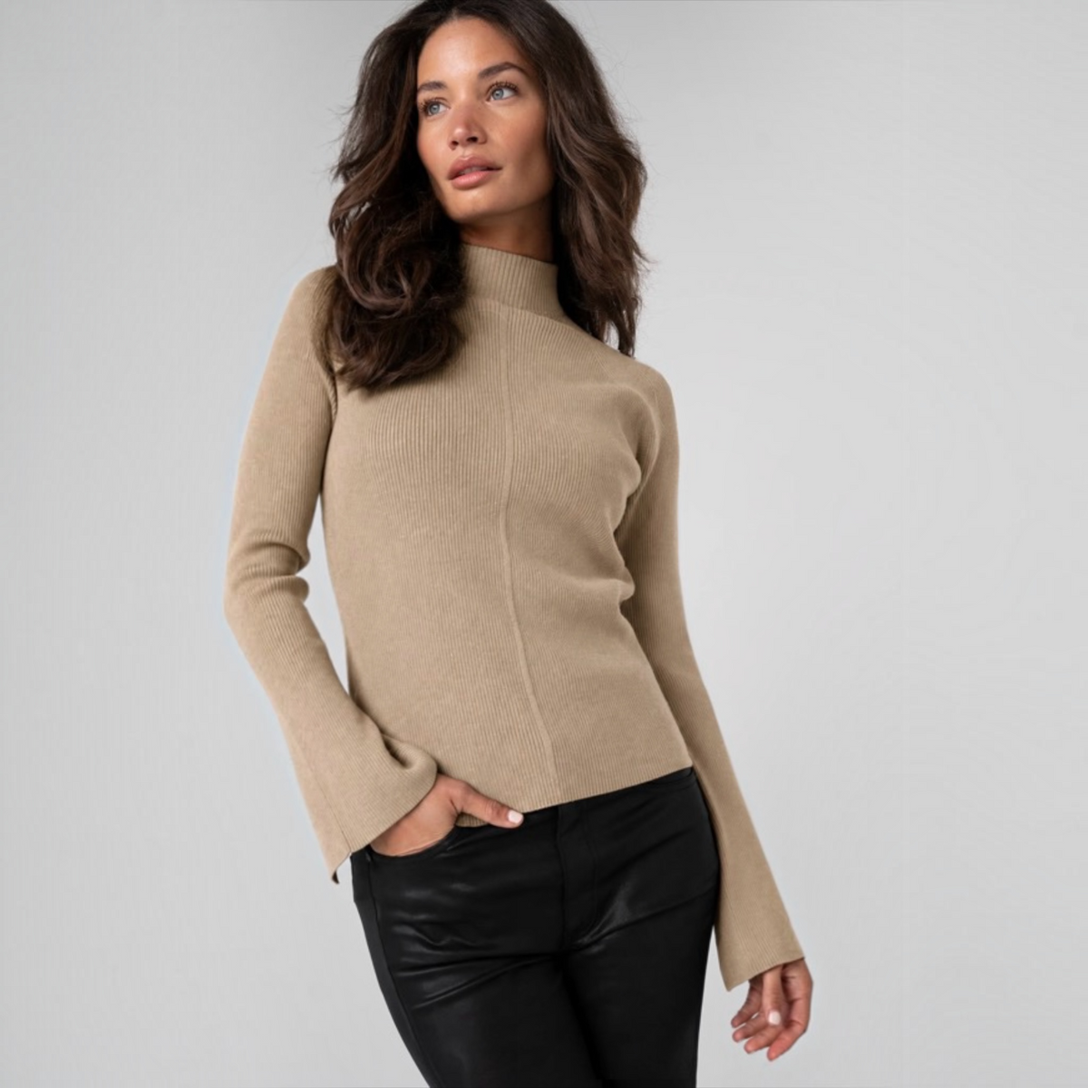 Long Sleeve Turtleneck Sweater LM8L6ST25