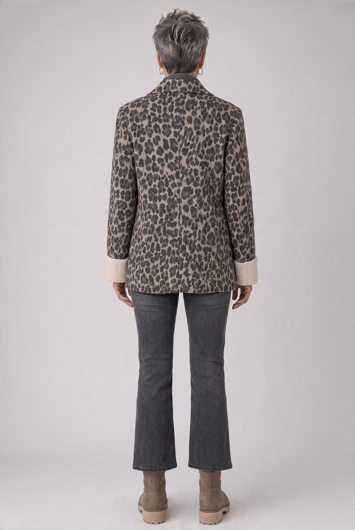 Eternelle Cheetah Print Blazer - Urban Shoetique