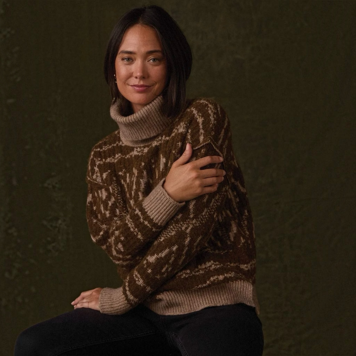 Freya Sweater - Urban Shoetique