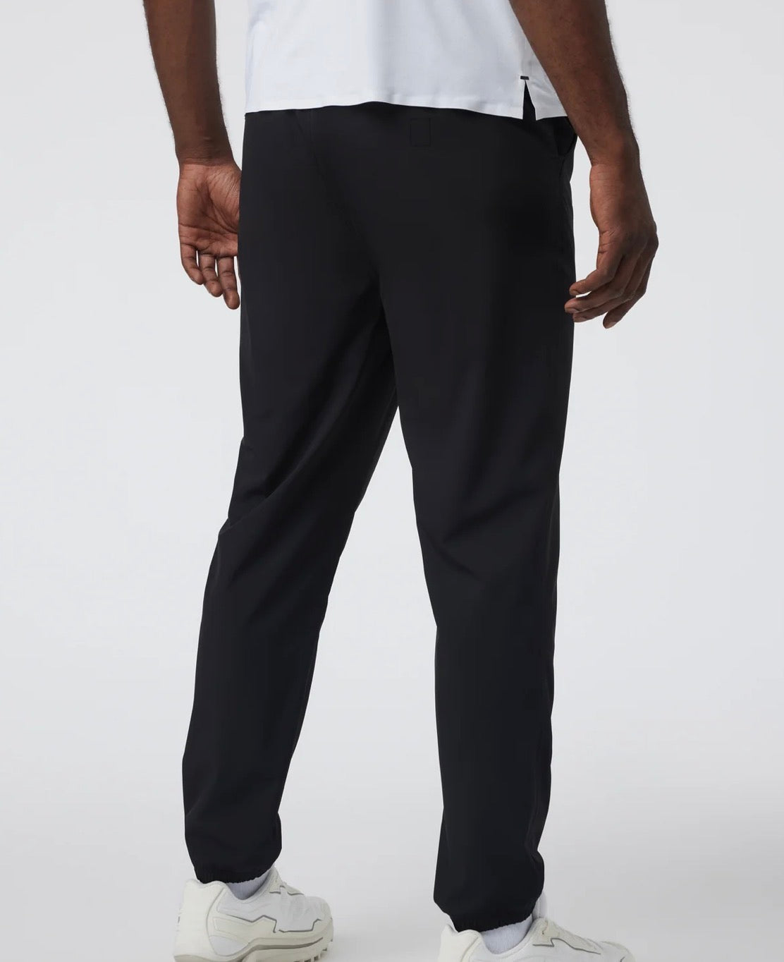 V456 Kore Jogger BLK