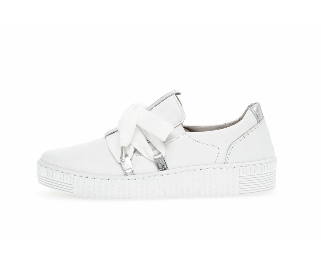 03.333.21 White/Silver Wide Lace