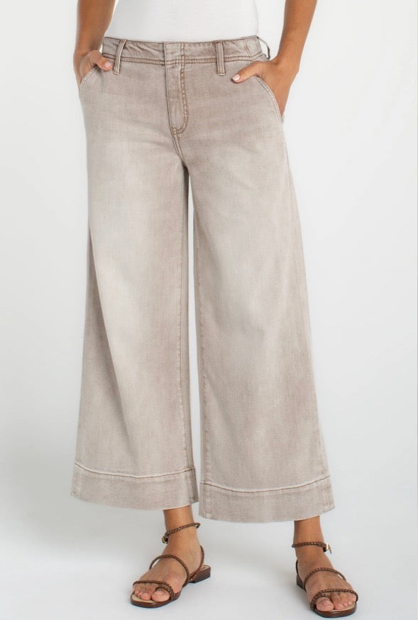 The Weekender Crop Wide Leg LM7B19WSV Antique Khaki