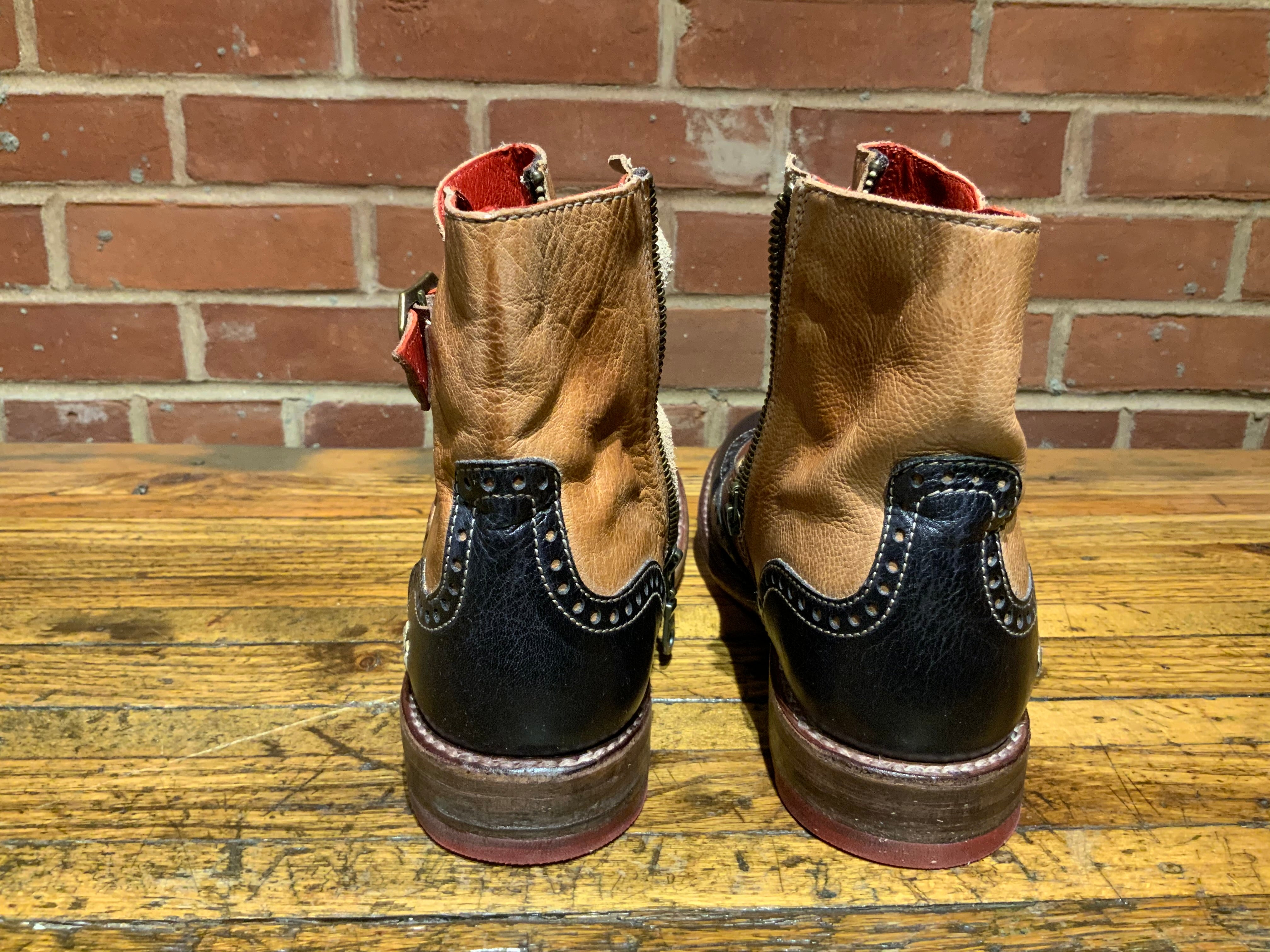 Odessa Black/Teak/Tan Rustic