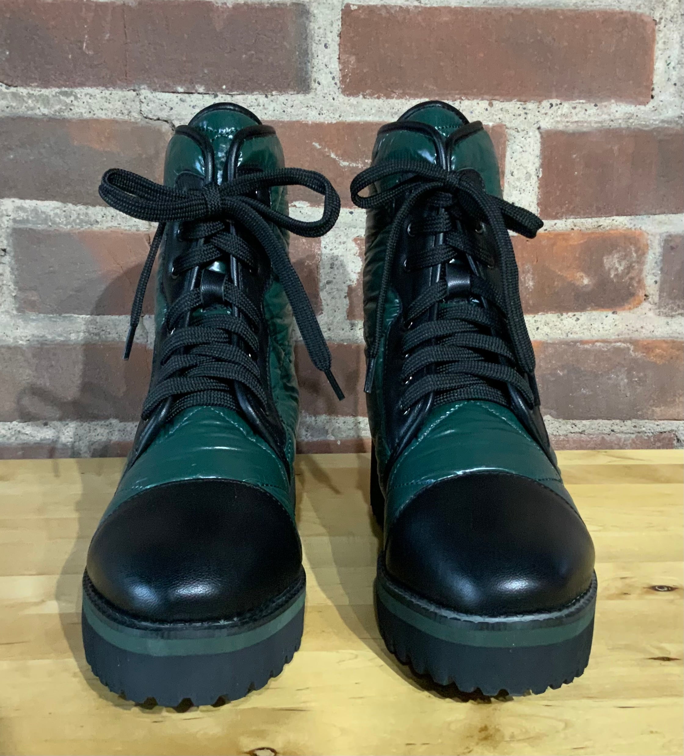 Puffy Lugg Camper Green