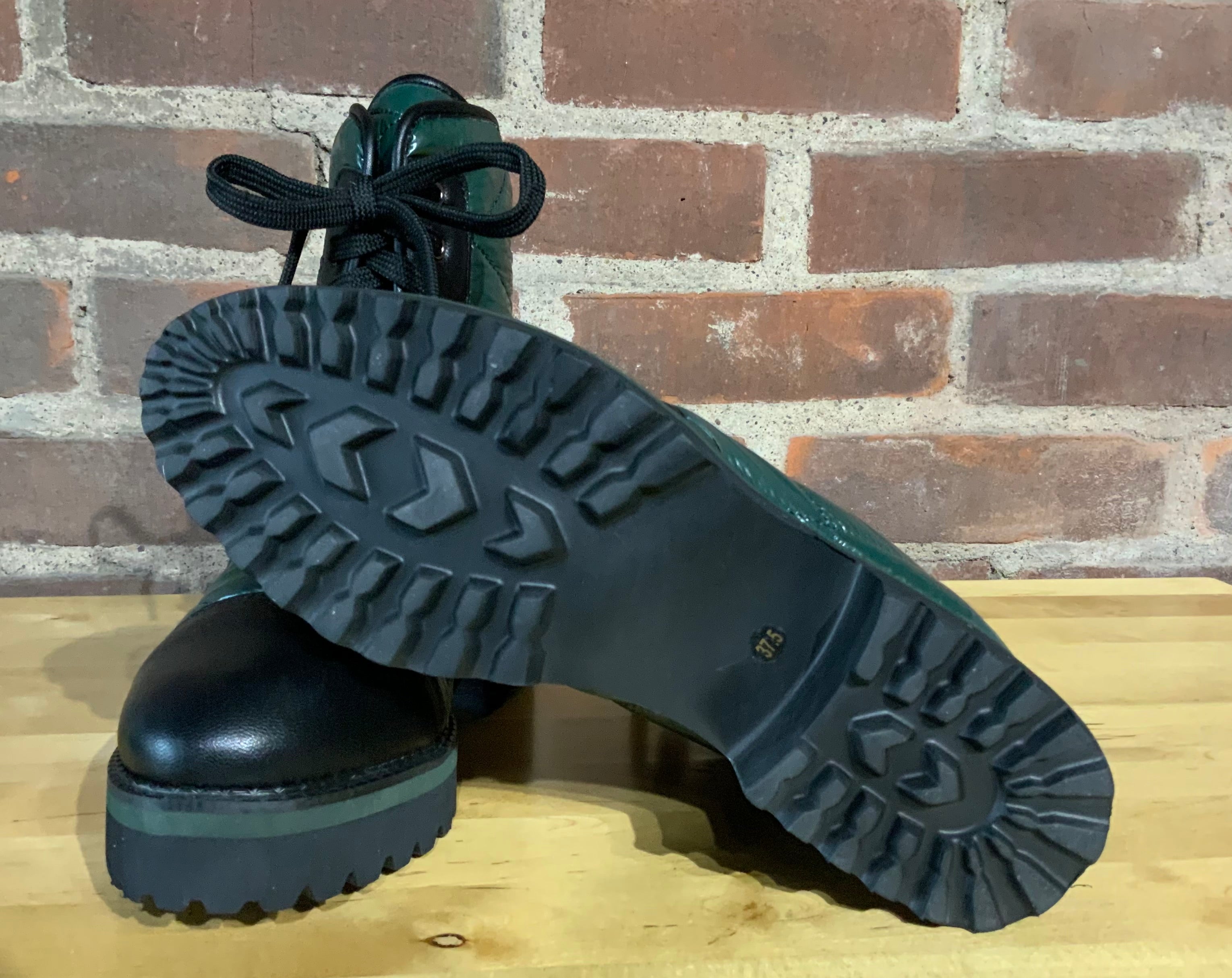 Puffy Lugg Camper Green