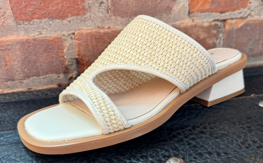 Phantom 2R Slide Ivory - Urban Shoetique