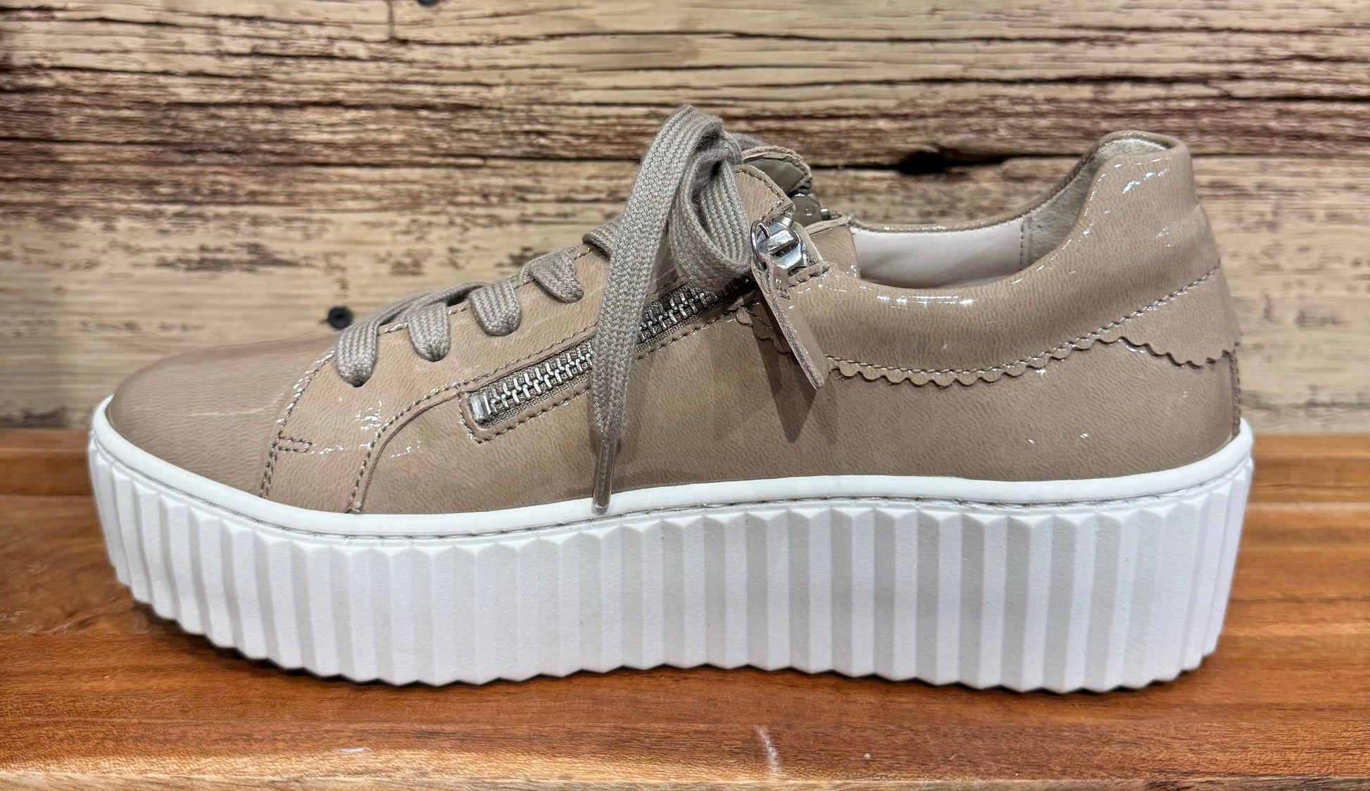 53.200.92 Full Lack Beige - Urban Shoetique