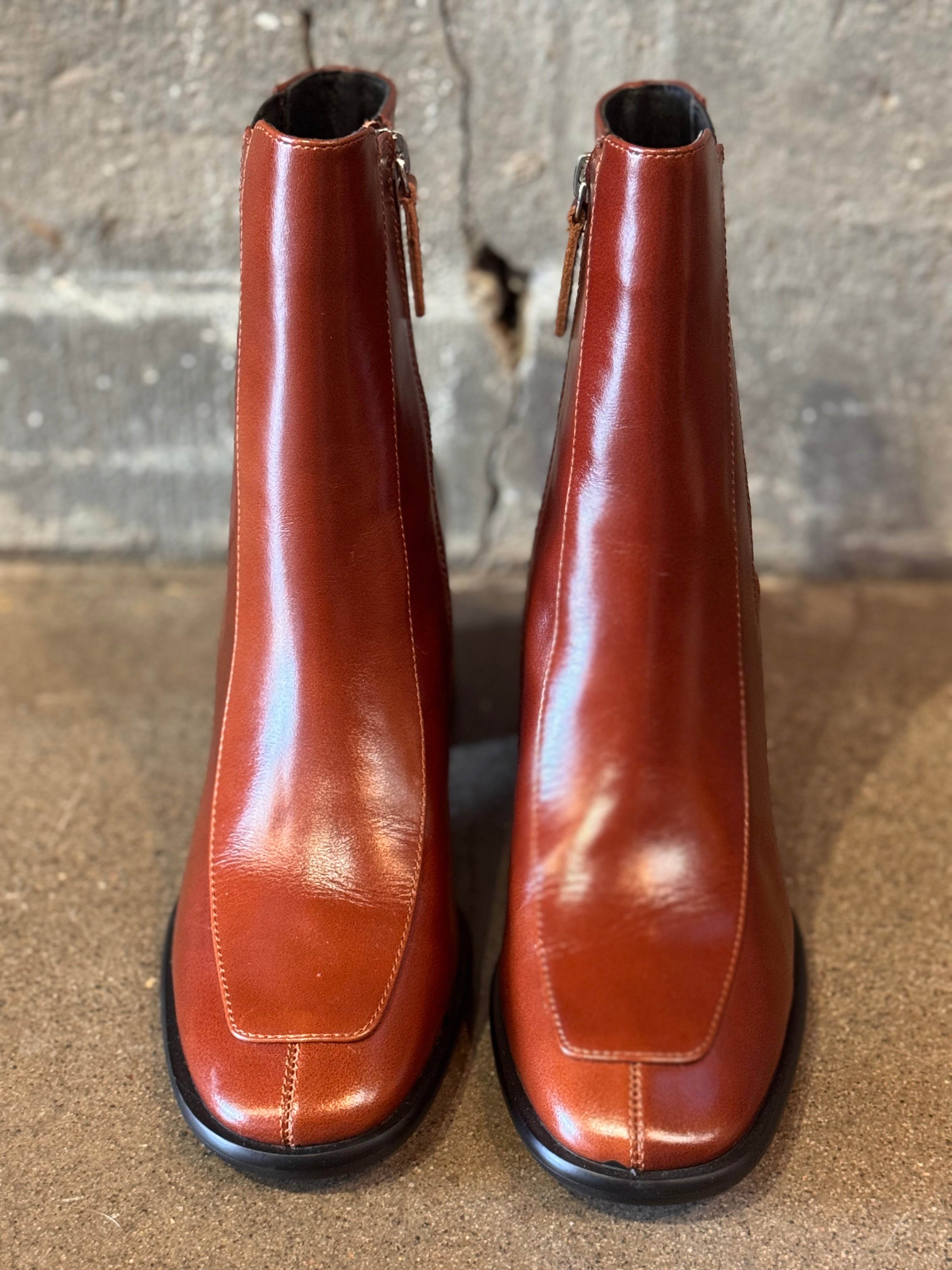 Charcoal Redwood