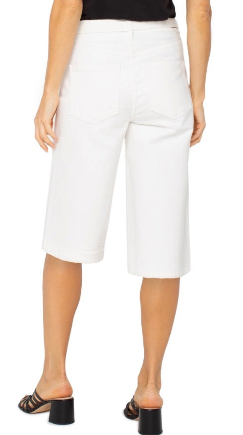 LM7A84Q31 Yacht Pant with Self Belt