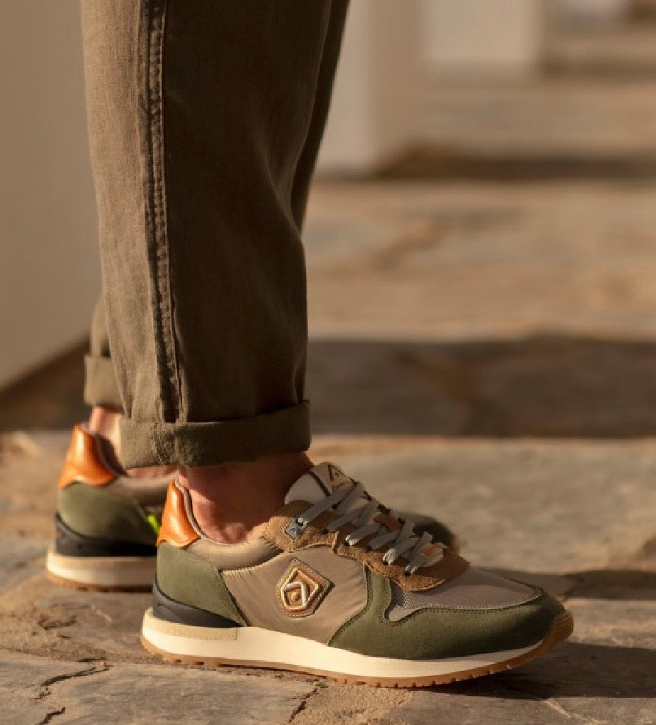 Crosby Retro Sneaker