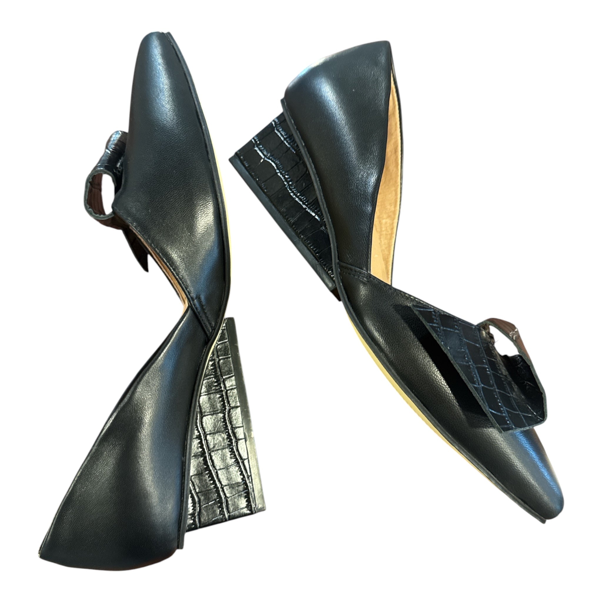 Half Bow Square Wedge Black