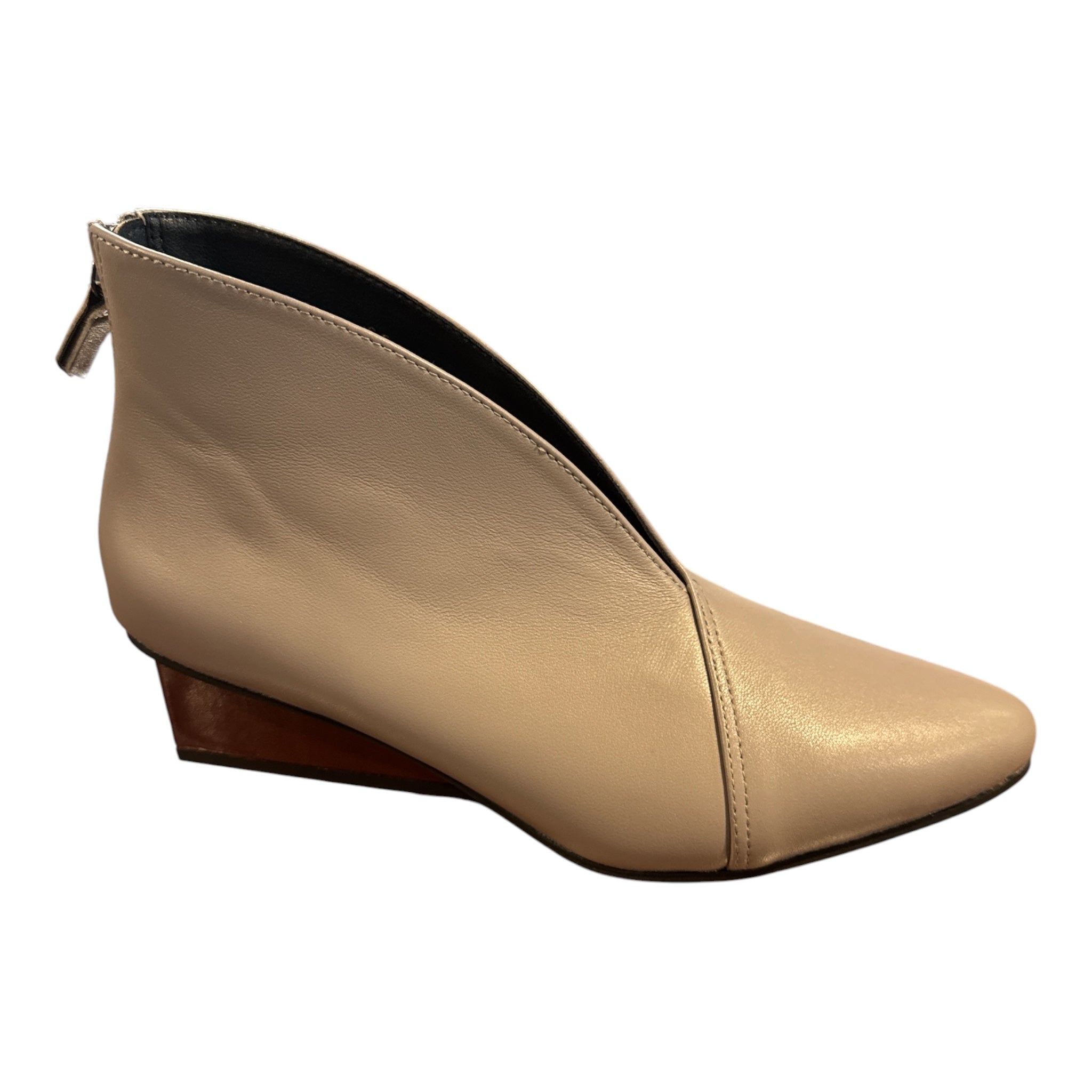 Square Wedge Shootie Grey/Wine