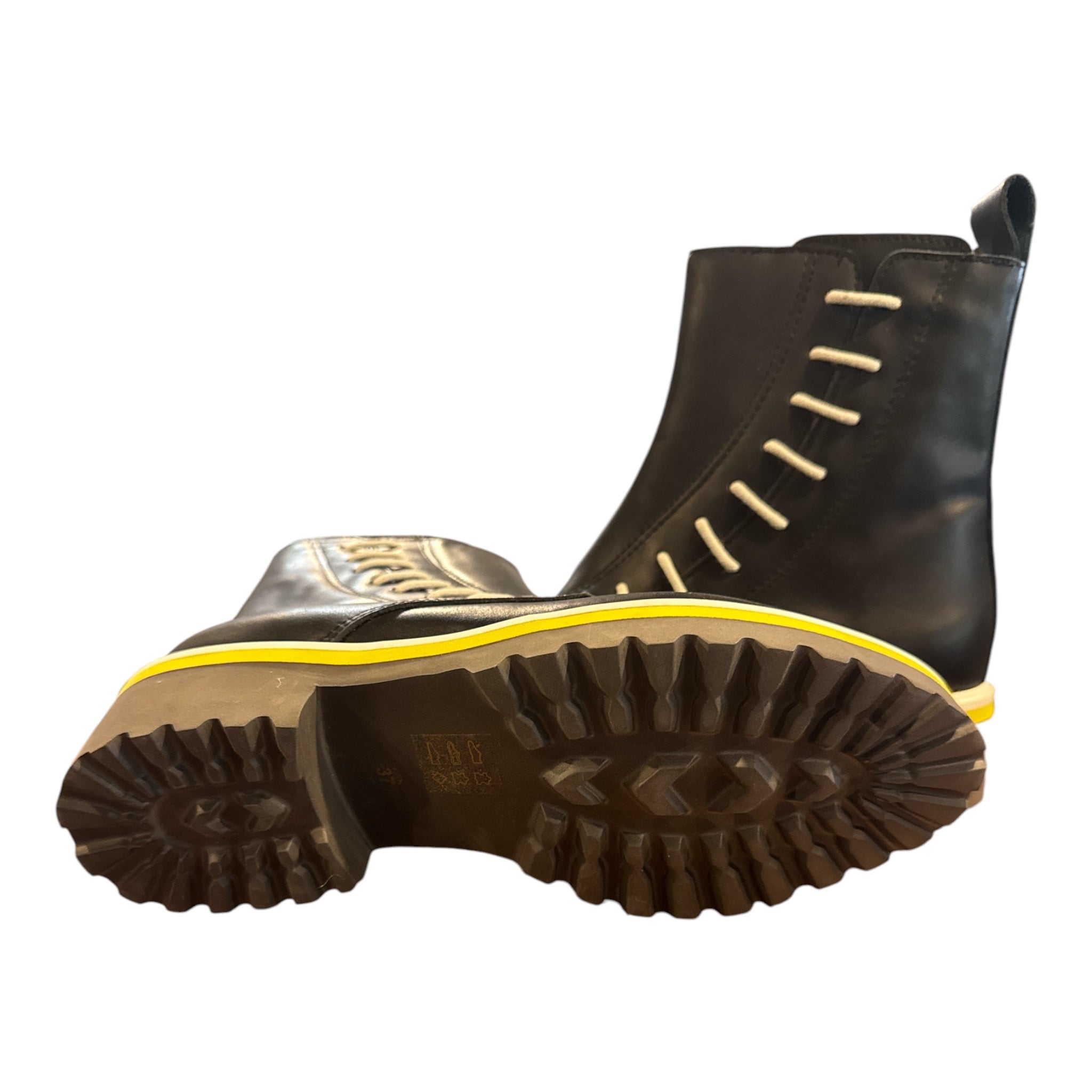 Side Cord Bootie Black