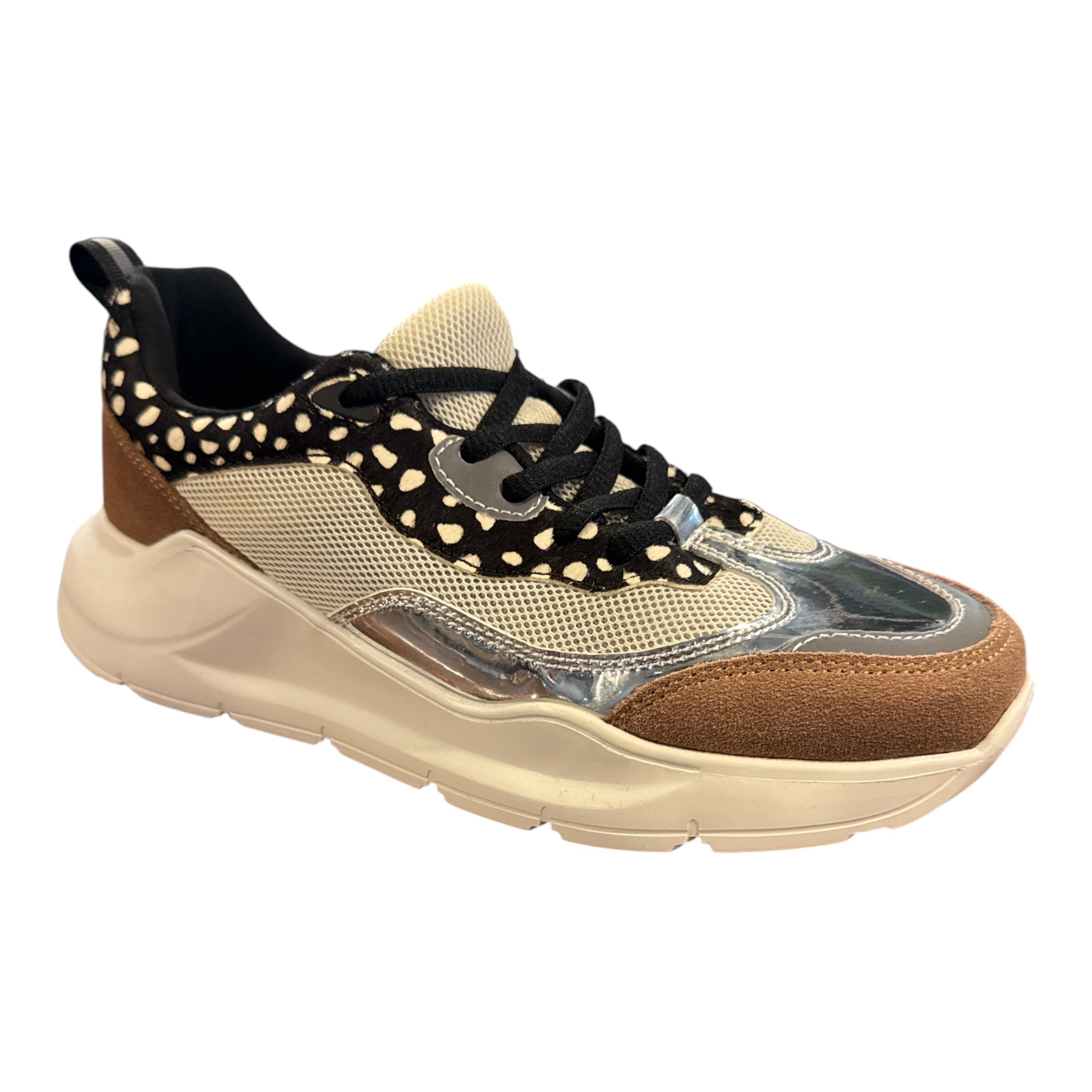 Nu Wave Fashion Sneak